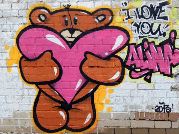 Лёгкие граффити