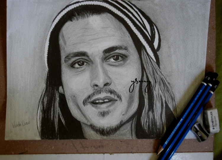 Портрет Джонни Деппа карандашом поэтапно