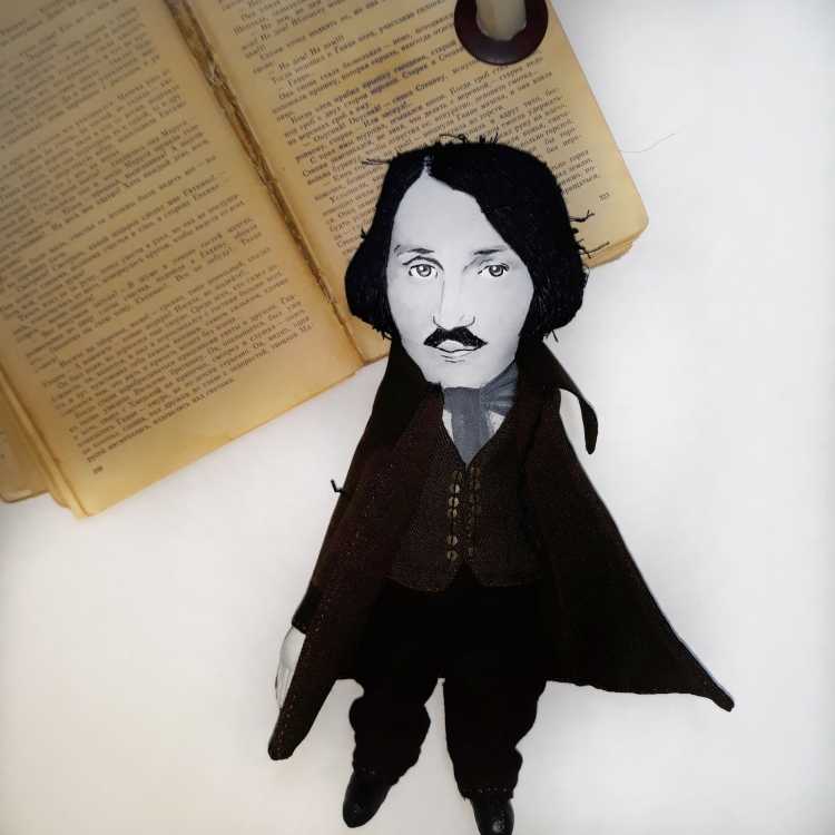 Николай Гоголь коллаж