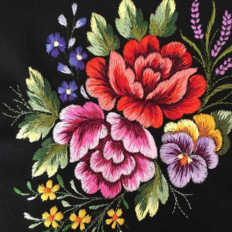 Вышивка гладью цветы