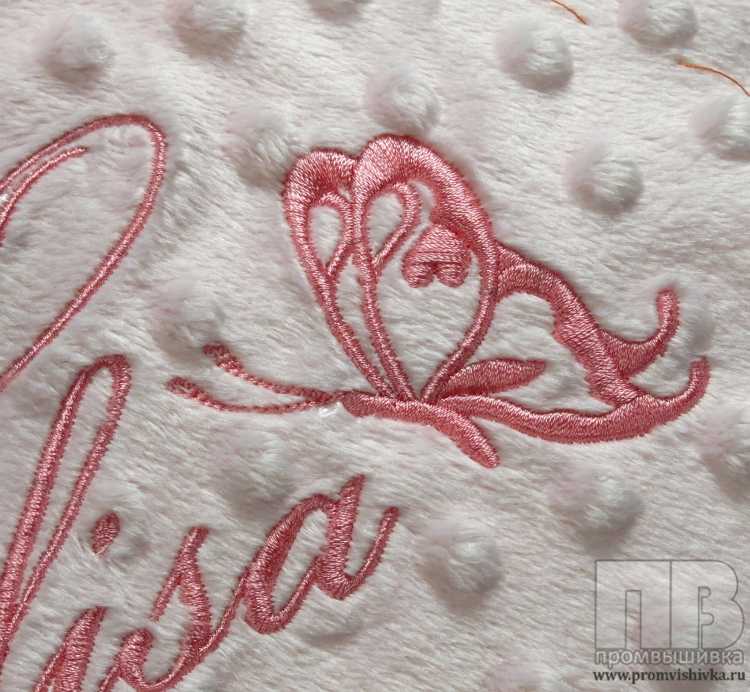 Компьютерная вышивка на одежде