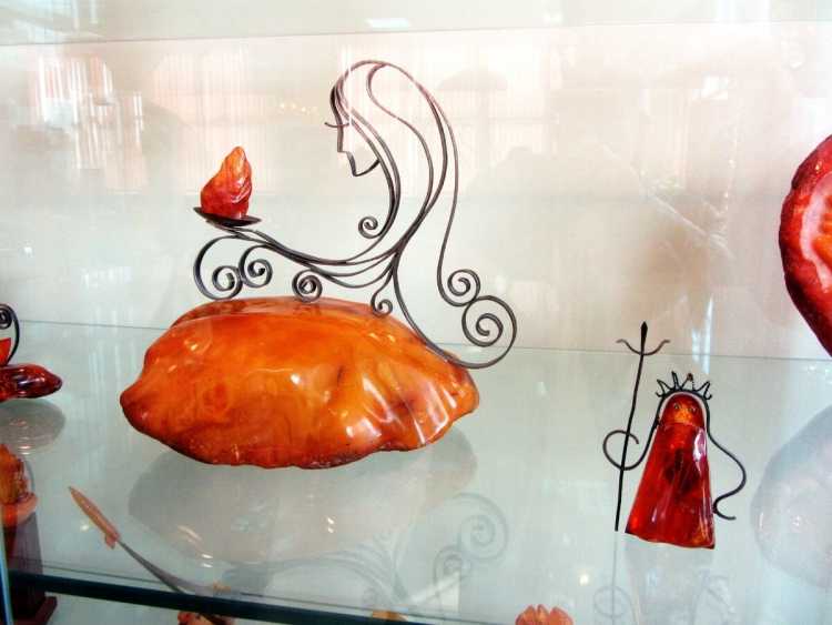 Рисунки Янтарный комбинат