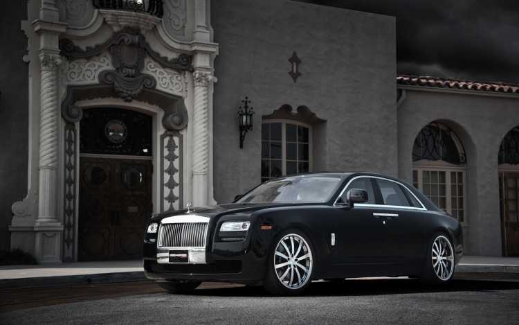 Rolls Royce Ghost двери