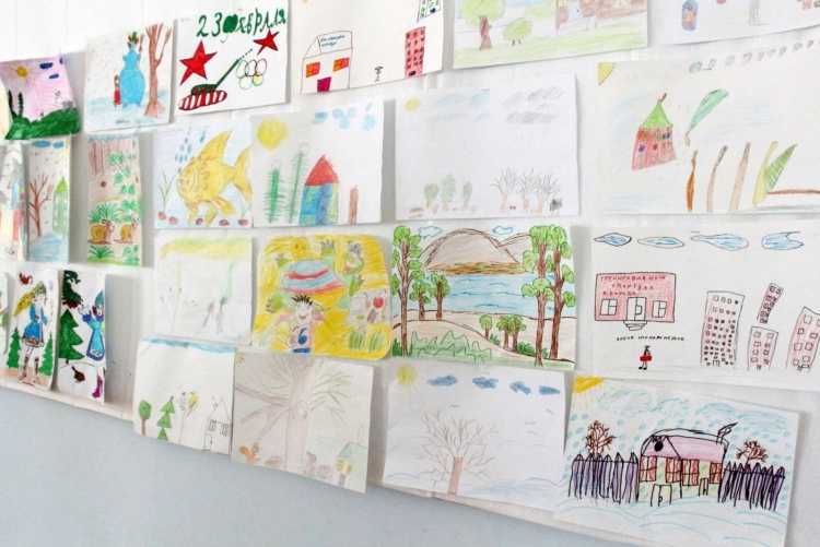 Легкий пейзаж горы