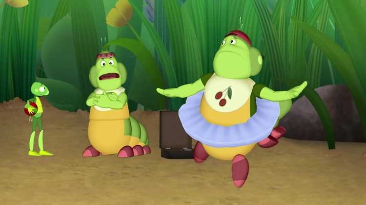 Умная раскраска. Лунтик и его друзья