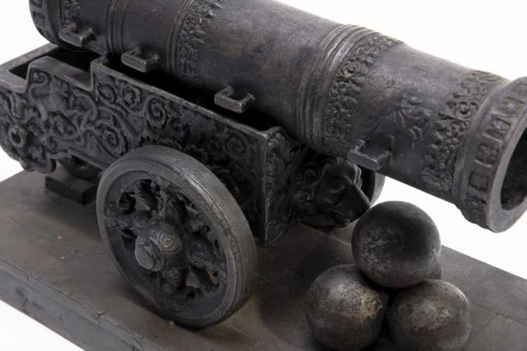 Пушка для вырезания