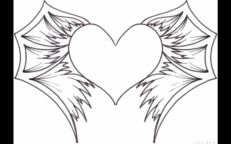 Раскраски сердечки с крыльями
