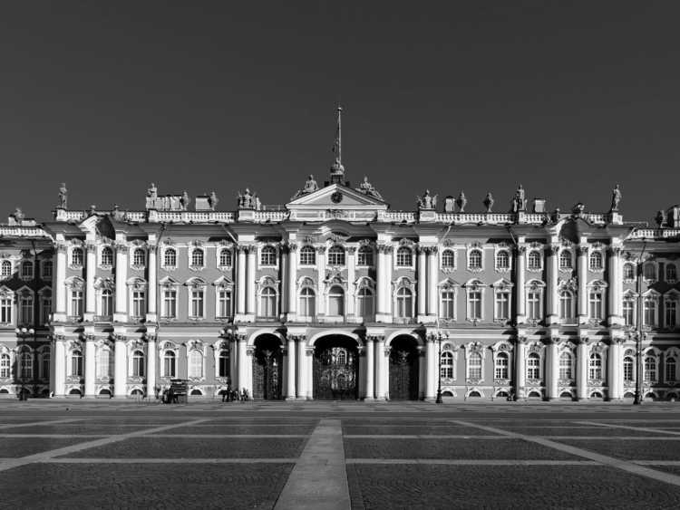 Изобразить интерьер музея