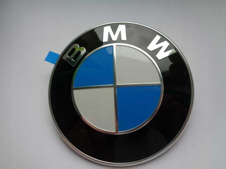 Эмблема BMW e39 51148103864