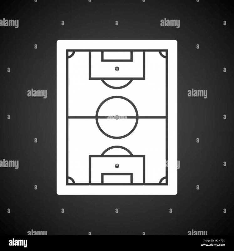 Футбольное поле черно белое