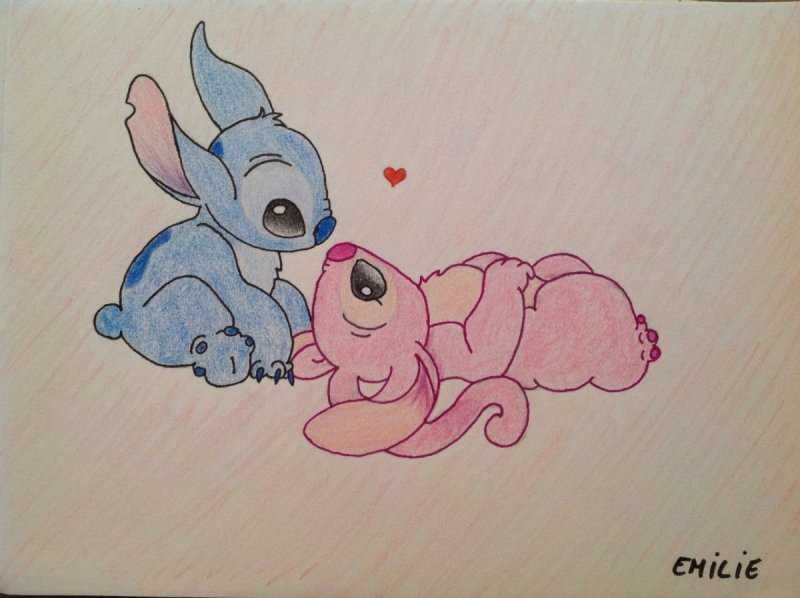 Плачущий Стич из Лило и Стич