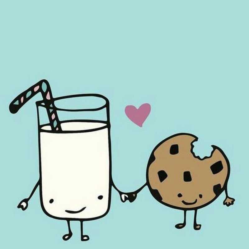 Молоко и печенька