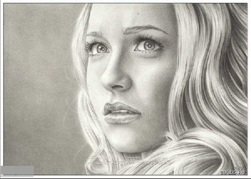 Лана дель Рей карандашом