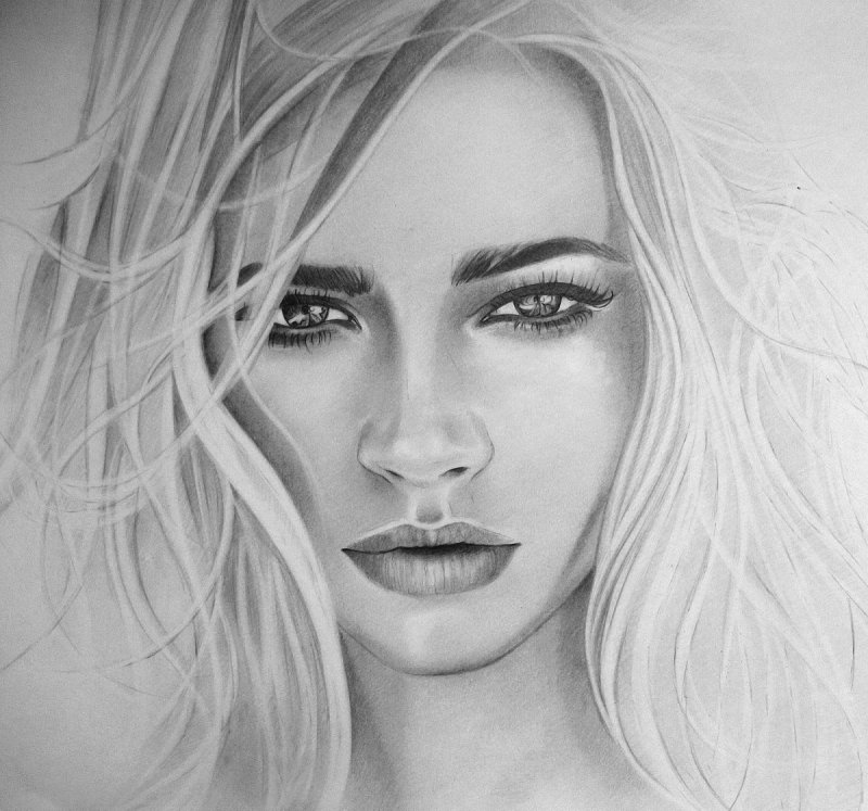 Набросок портрета девушки