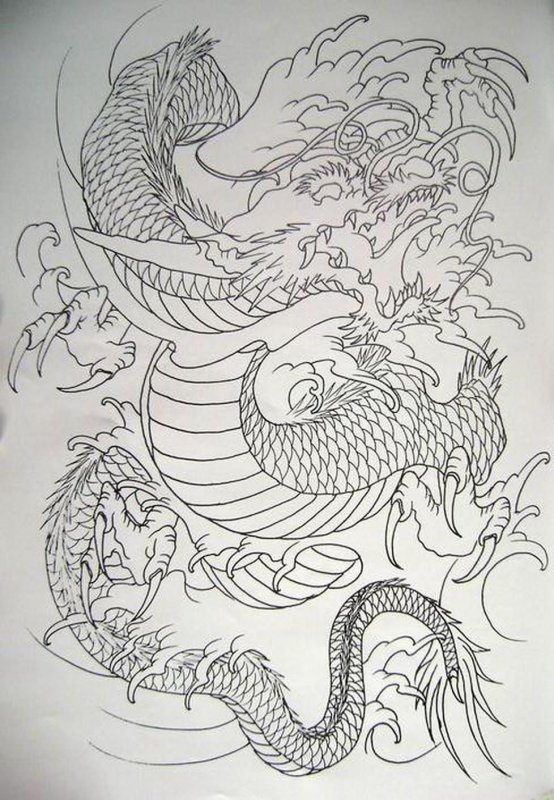 Красный китайский дракон тату