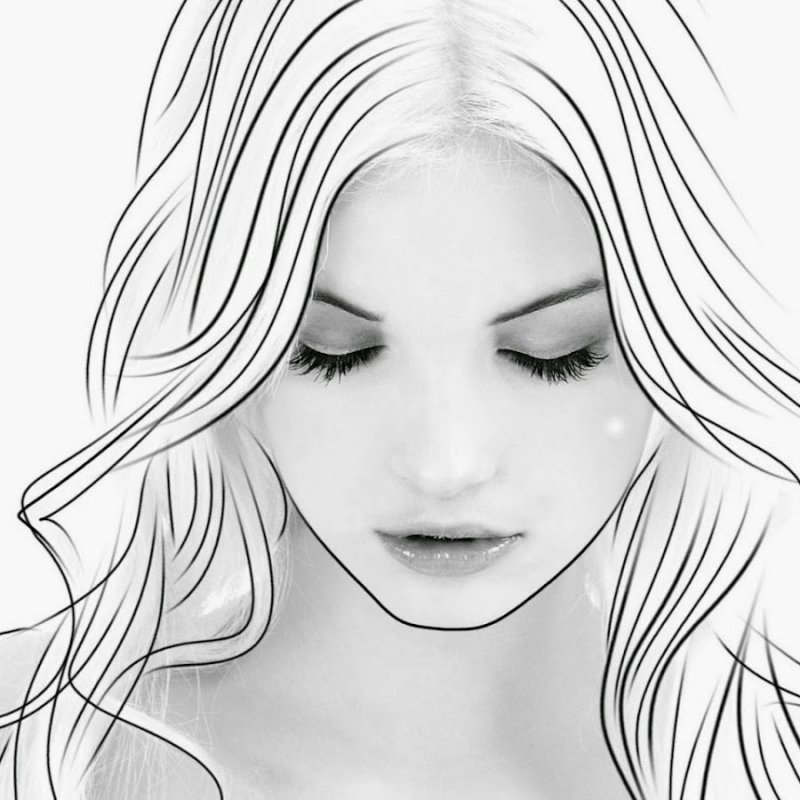 Девушка блондинка с каре рисунок