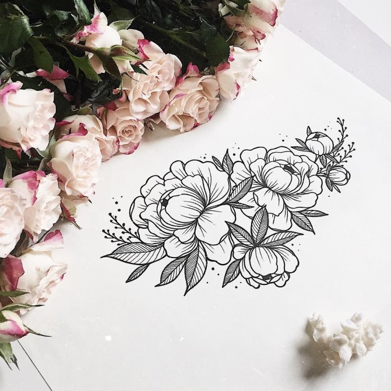 Тату пионы лайнворк