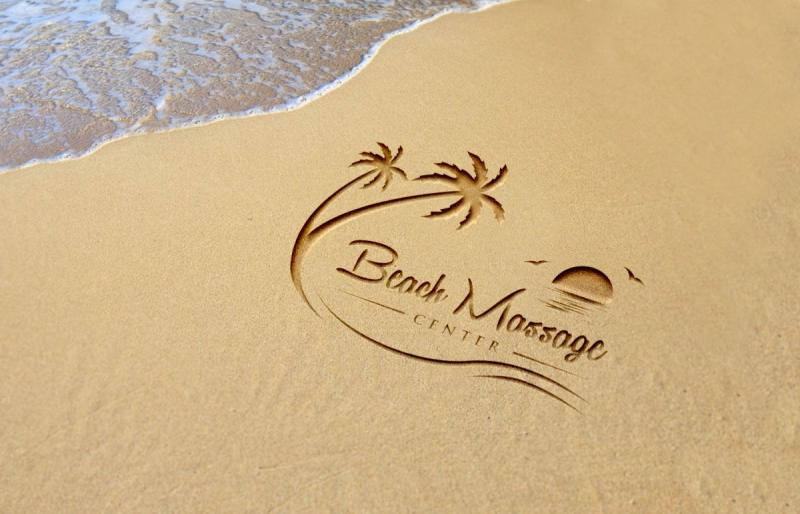 Надпись Мальдивы на песке