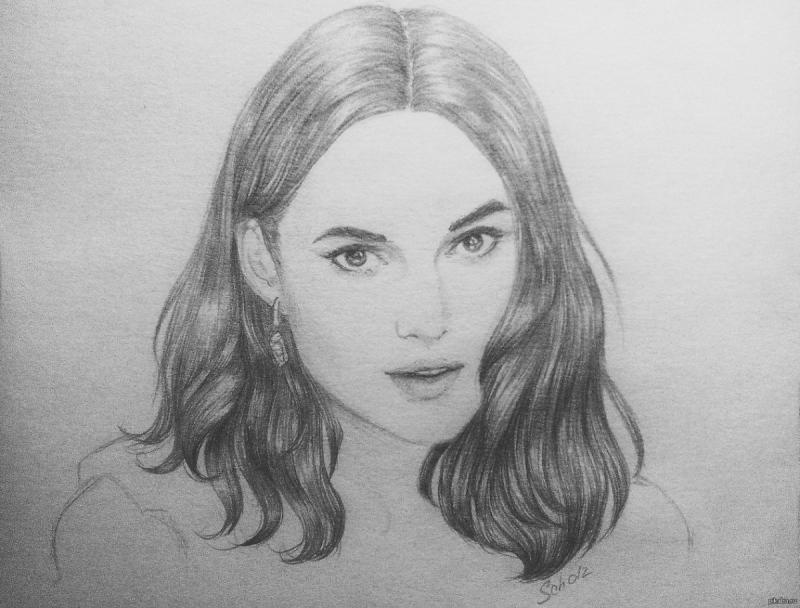 Анджелина Джоли портрет