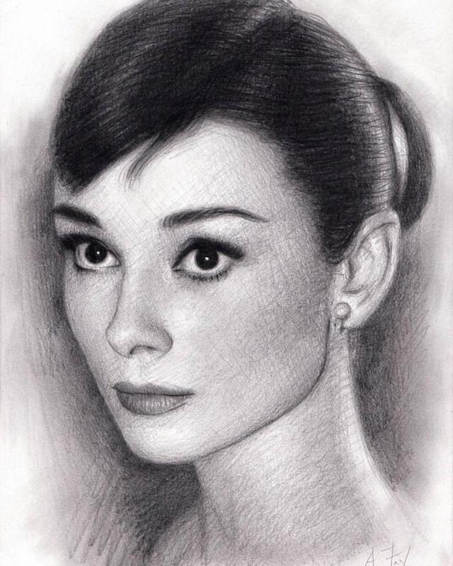 Карандашный портрет Хюррем