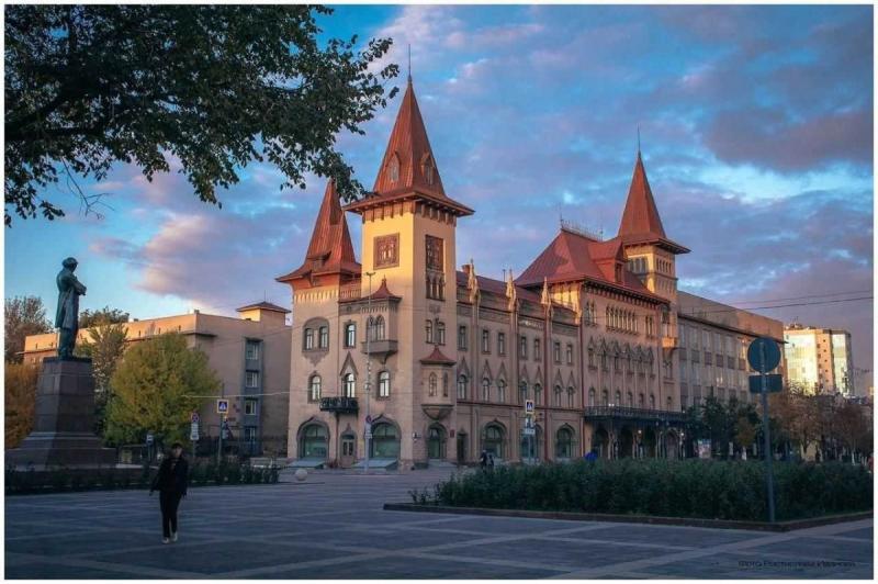 Саратовская государственная консерватория имени л. в. Собинова