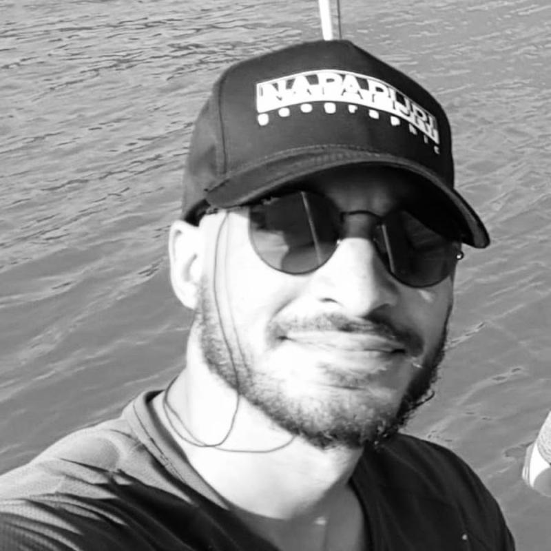 Тату белое на черном