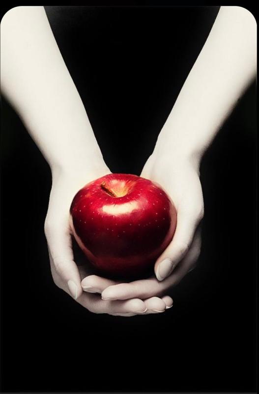 Планета в руках