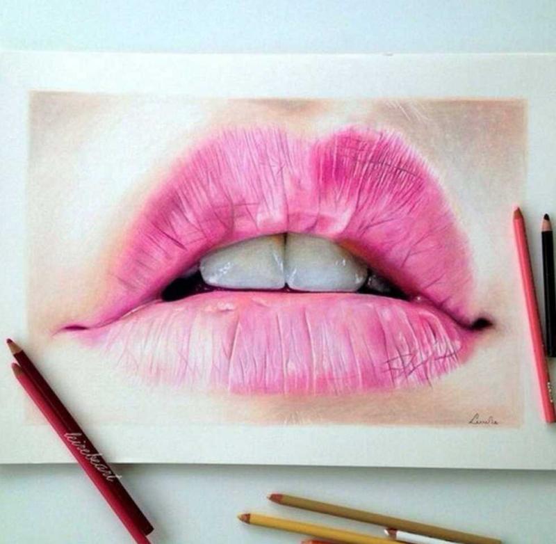 Губы цветными карандашами