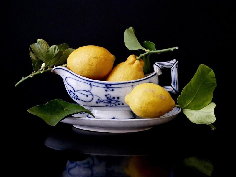 Натюрморт с лимонами постановка