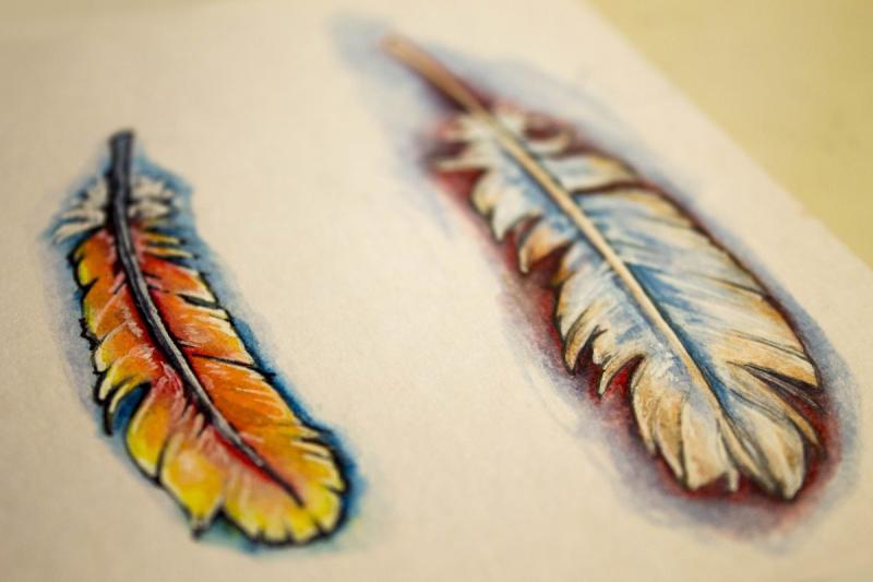 Скетчи акварелью с перьями