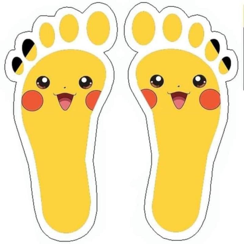 Следочки ребенка трафарет