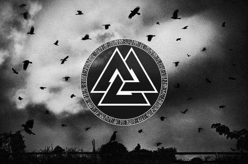 Валькнут на черном фоне