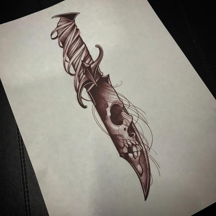 Тату нож с черепом