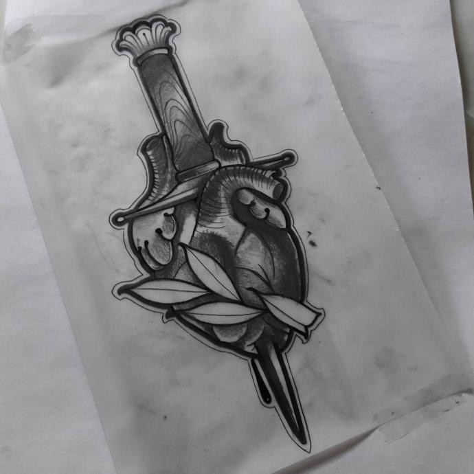 Нео традишнл нож